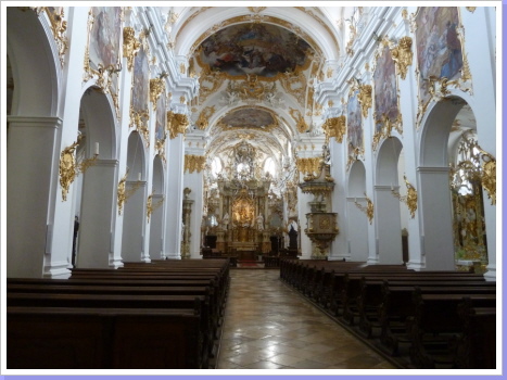 Niedermünsterkirche